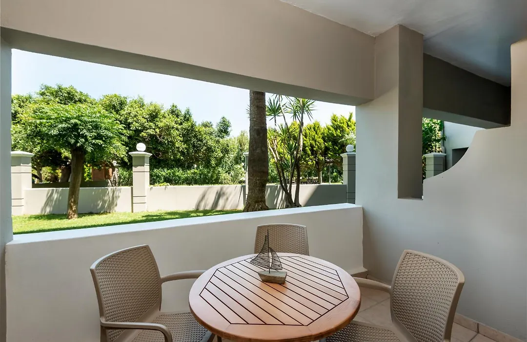 Mirtilos Studios & Apartments-1